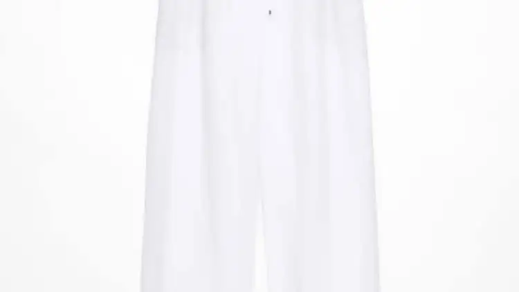 Pantalón de lino de Oysho.