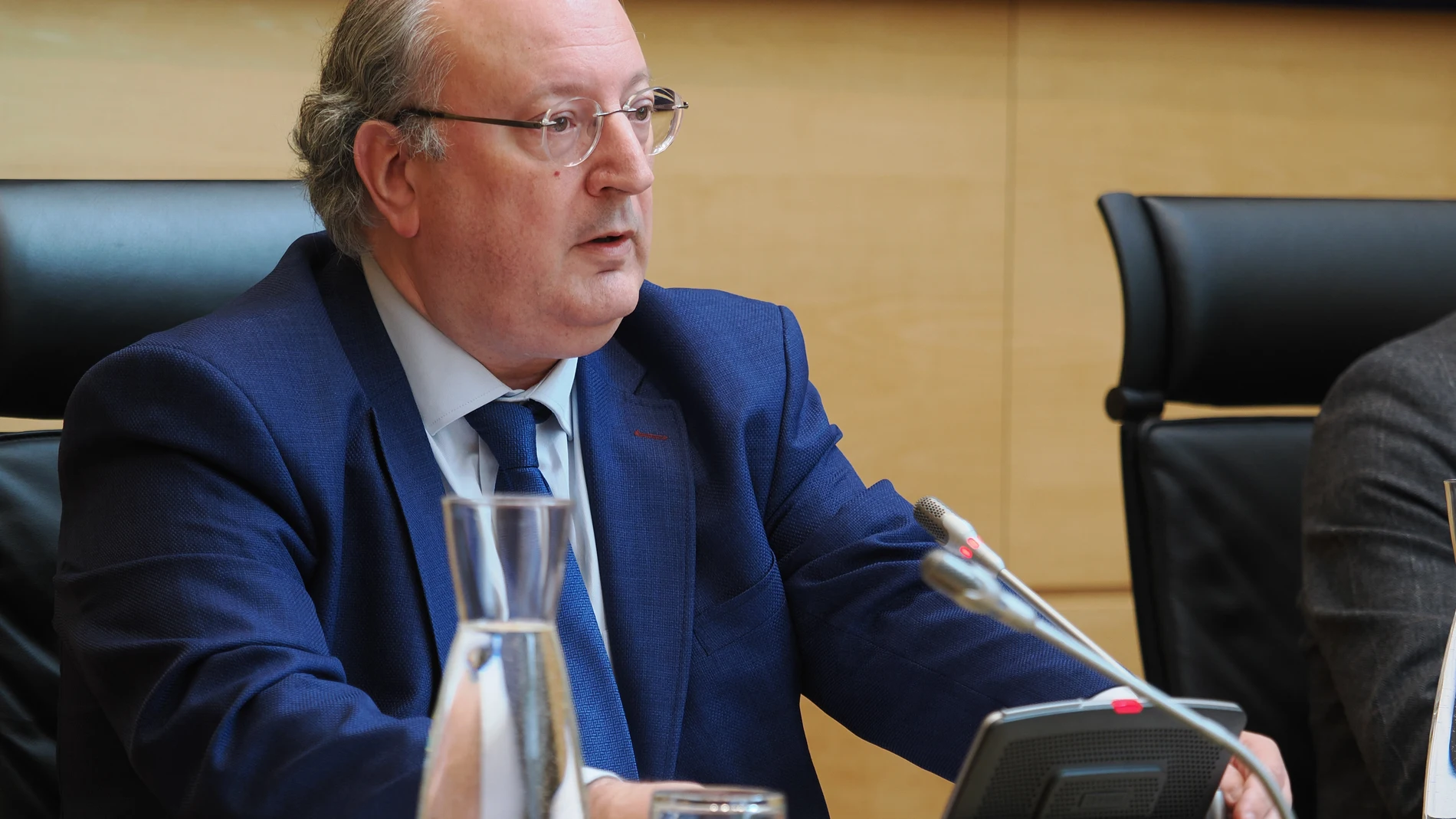 Enrique Cabero durante su comparecencia en las Cortes