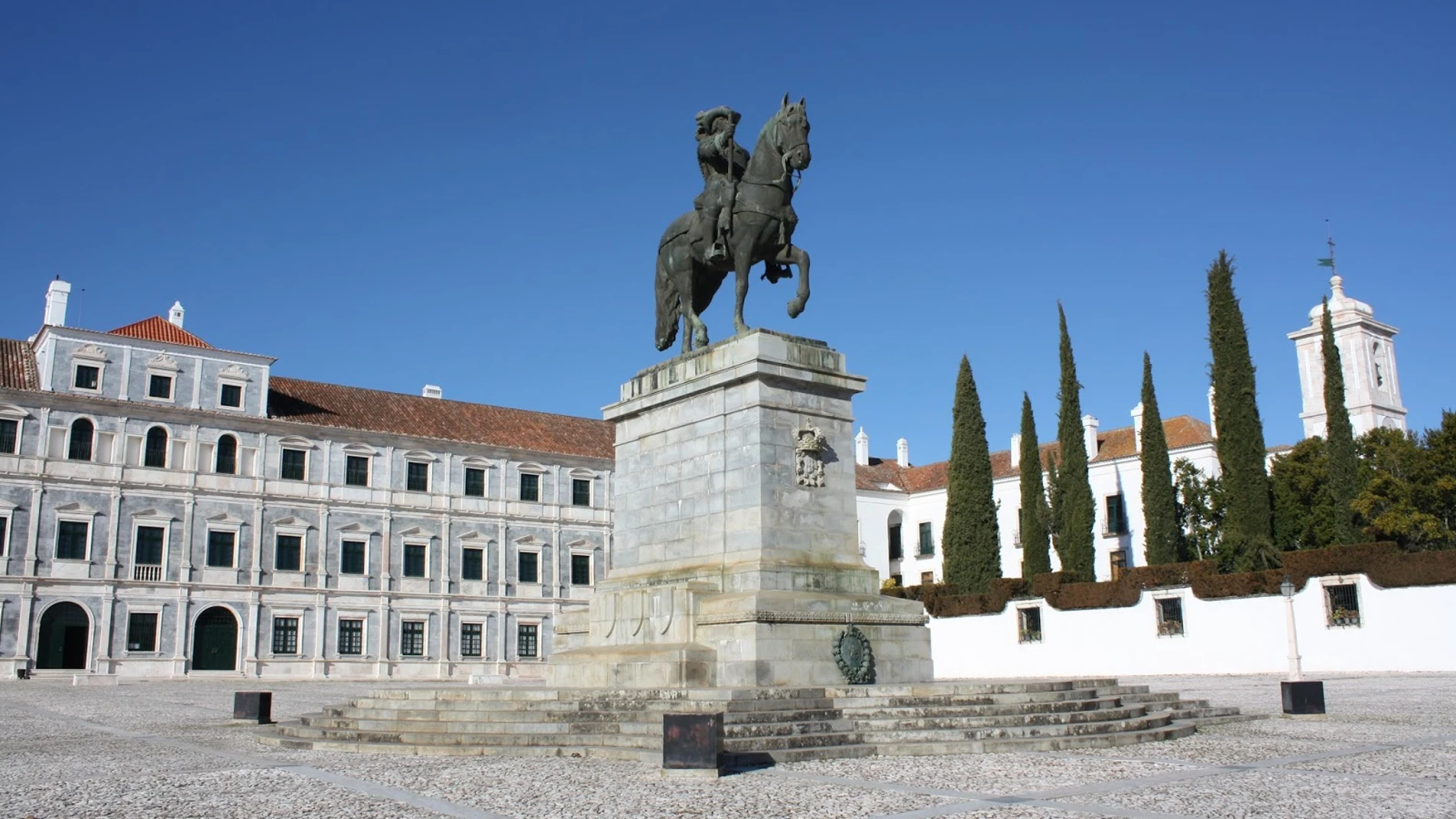 Estatua ecuestre de Joâo IV en Vila Viçosa