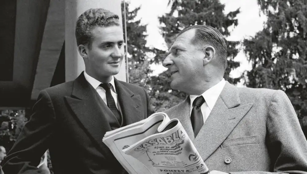 Padre e hijo en julio de 1957