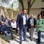 El alcalde de Valladolid, Óscar Puente, acude a los actos en conmemoración del Día Mundial del Párkinson, organizado por la Asociación Párkinson Valladolid (Aparval).