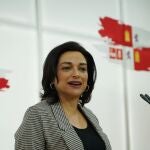 La secretaria de Política Municipal del PSOE de Castilla y León, Alicia Palomo, atiende a la prensa