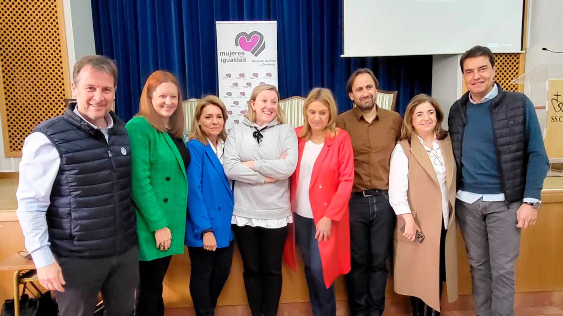 La consejera de Familia e Igualdad de Oportunidades, Isabel Blanco, participa en Miranda de Ebro (Burgos) el I Encuentro Regional de Mujeres en Igualdad