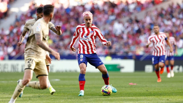Griezmann volvió a ser el mejor jugador del Atlético ante el Almería