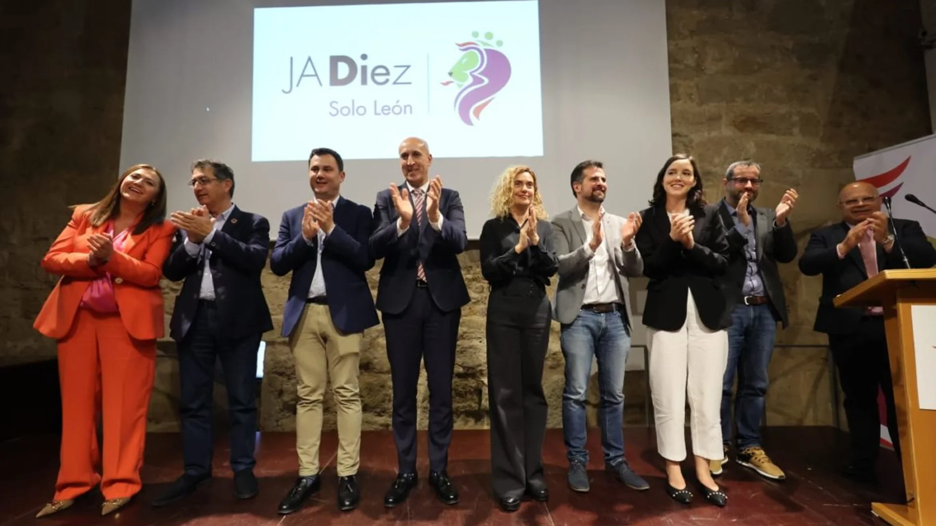 José Antonio Diez presenta su candidatura respaldo, entre otros, por Luis Tudanca, Meritxell Battet y Virginia Barcones