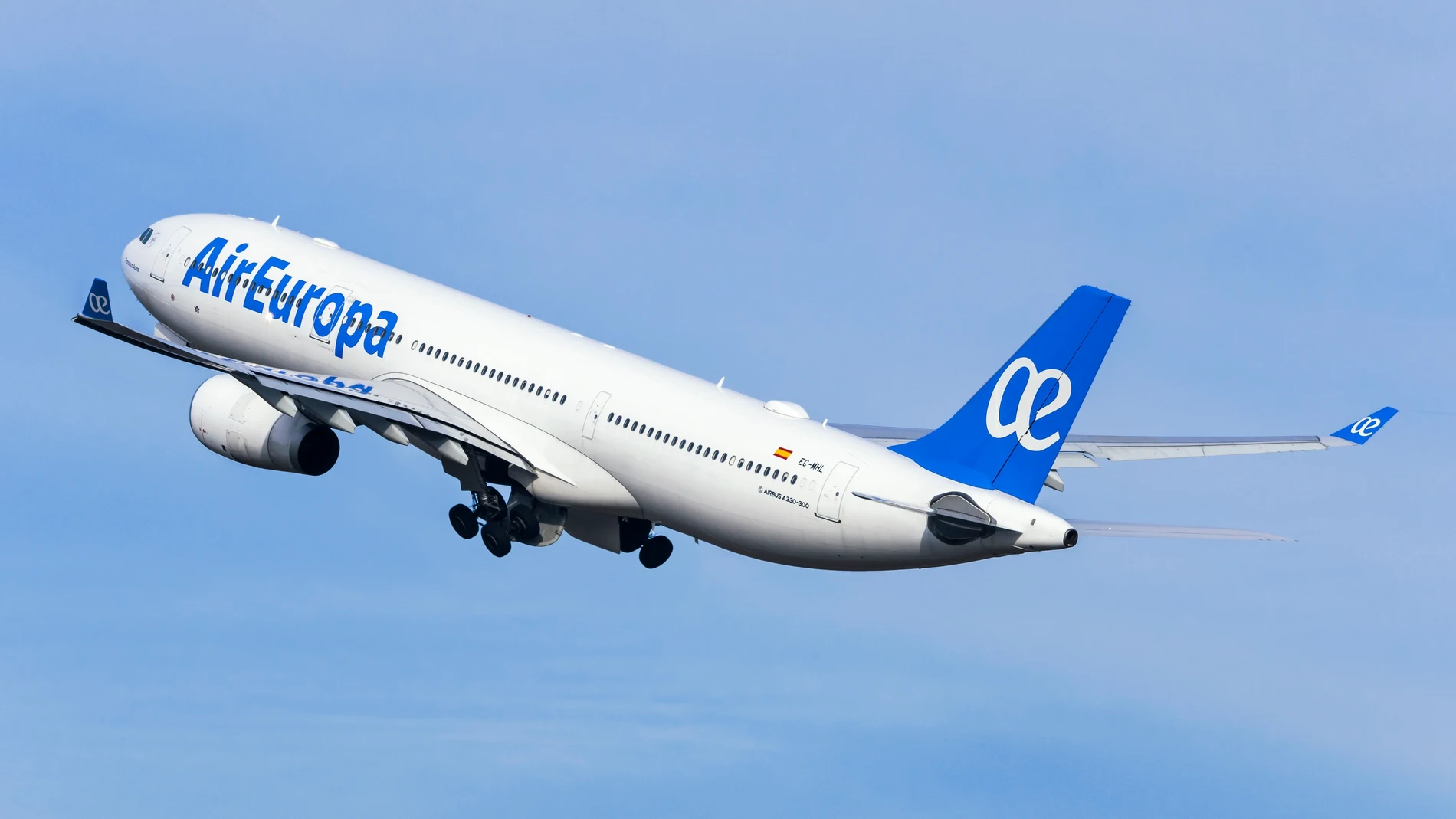 Economía.- Air Europa asegura que lo propuesto a los pilotos era similar a lo solicitado y tacha la huelga de "egoísta"
