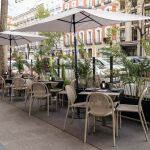 El restaurante acaba de inaugurar su terraza en el número siete de la calle Génova