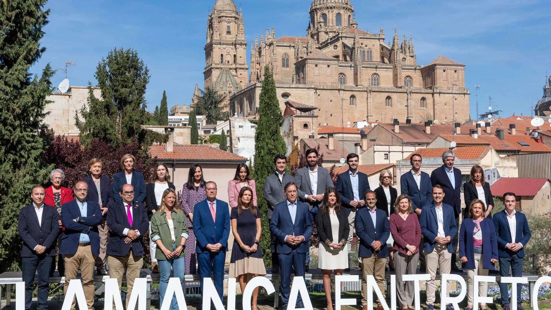 Presentación del equipo de García Carbayo para el Ayuntamiento de Salamanca