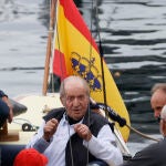 El rey emérito Juan Carlos I visita el Náutico de Sanxenxo (Pontevedra)
