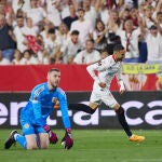 Sevilla FC V Manchester United - UEFA Europa League