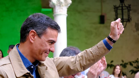 Pedro Sánchez y Juan Espadas clausuran el acto público de presentación de la candidatura socialista al 28M en la ciudad y otros municipios del medio rural (Jaén)