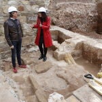 El alcalde de Soria, Carlos Martínez, visita las ruinas de San Nicolás