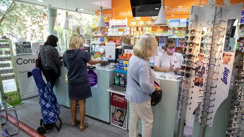 Las mascarillas siguen siendo obligatorias en las farmacias