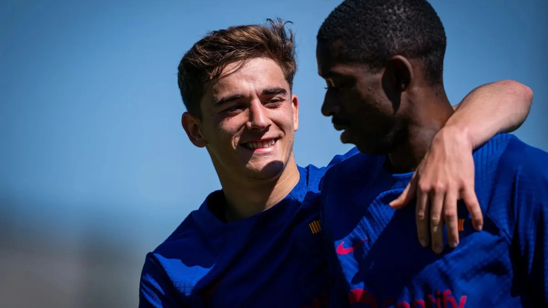 Gavi y Dembélé, en un entrenamiento del Barcelona