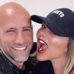 Amaia Montero comparte una foto con Gonzalo Miró