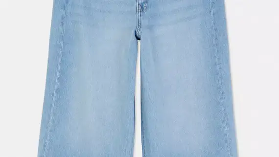 Jeans capri.