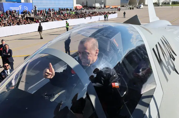 Así es KAAN, el caza furtivo turco de quinta generación orgullo de Erdogan y rival del F-35