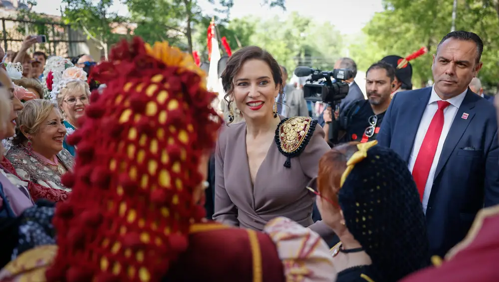 El look de Isabel Díaz Ayuso para celebrar el Dos de Mayo.