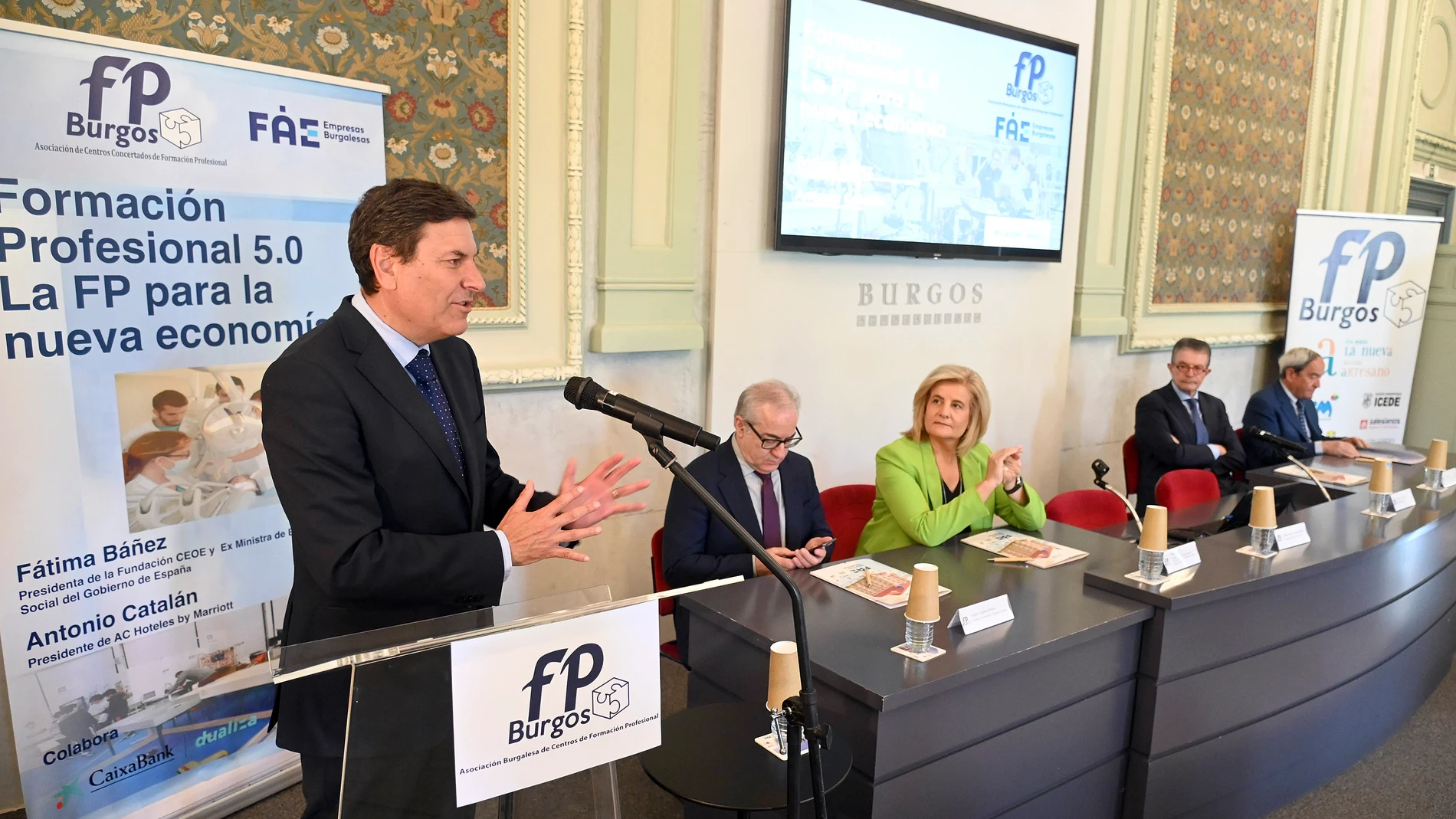 Fernández Carriedo durante su participación en este foro