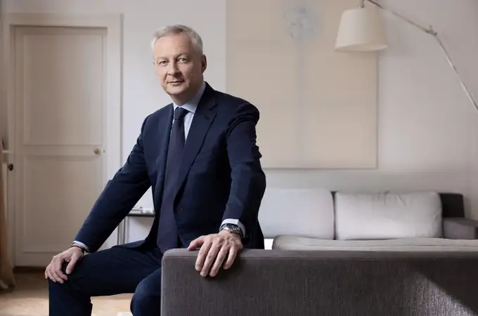 Bruno Le Maire, el ministro erótico de Macron: «Me dejé invadir por la mano de Pauline acariciando mi sexo»