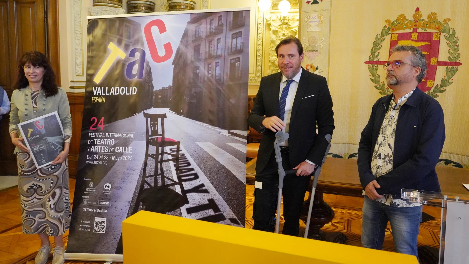 Presentación del Teatro de Calle de Valladolid por Óscar Puente y Ana Redondo