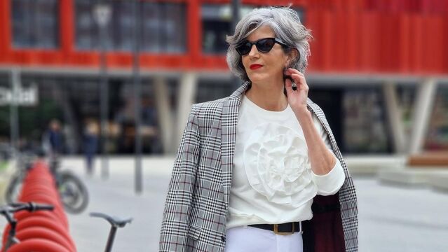 Carmen Gimeno con sudadera de Zara Kids.