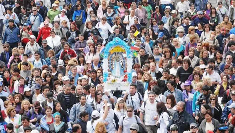 Peregrinación Juvenil a pie a Luján