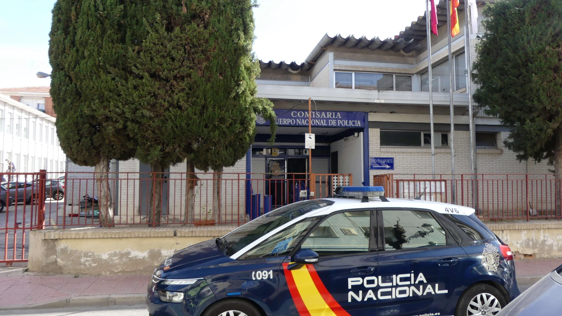 Un coche patrulla, en la Comisaría de Policía Nacional en Molina de Segura
POLICÍA NACIONAL
08/05/2023