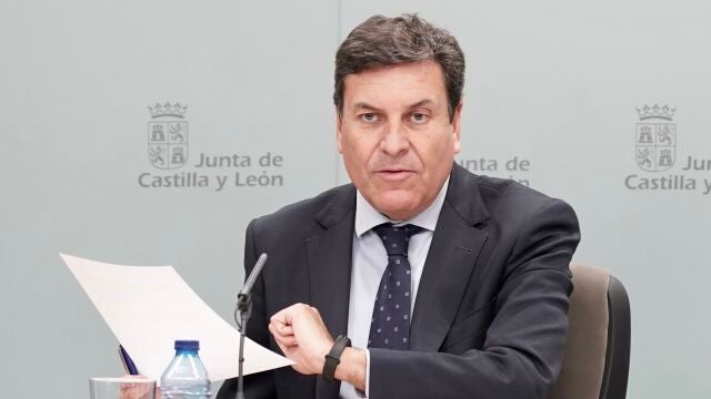 El portavoz Carlos Fernández Carriedo explica los acuerdos del Consejo de Gobierno