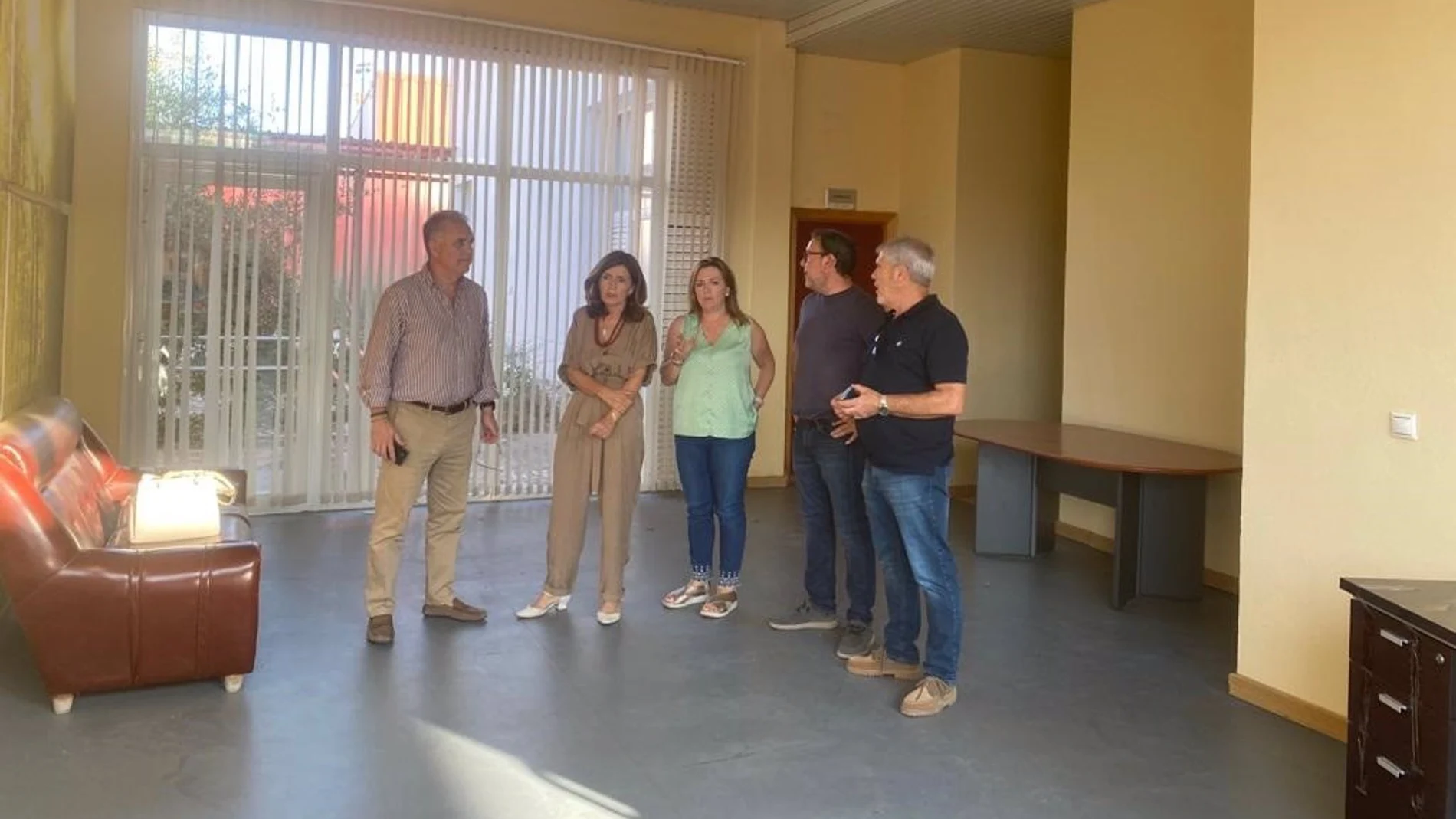 La delegada visitó el centro de salud