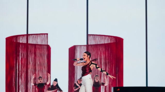 Blanca Paloma durante su segundo ensayo individual de Eurovisión 2023.