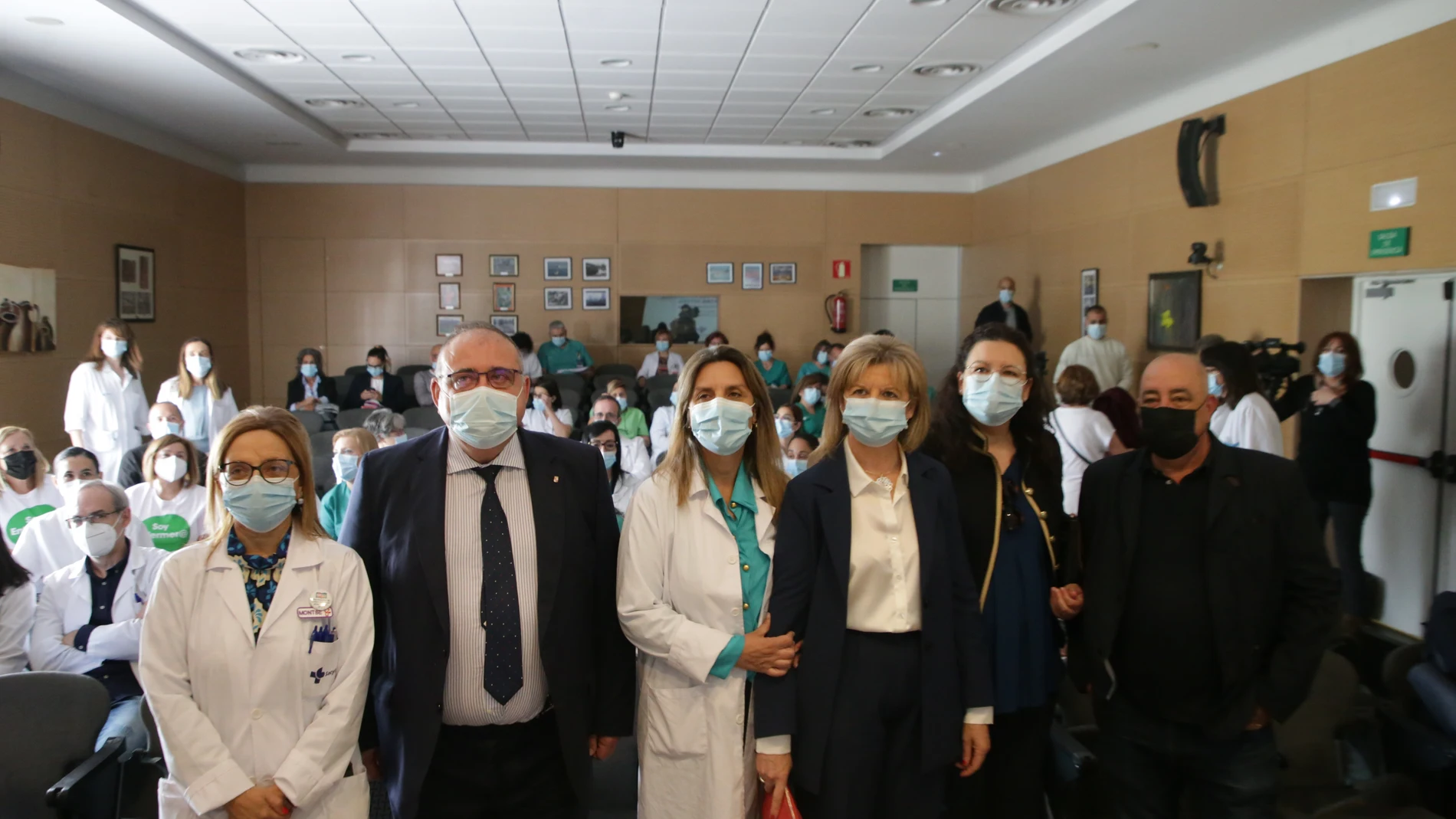 El consejero de Sanidad, Alejandro Vázquez Ramos, asiste a los actos de celebración del 'Día Internacional de la Enfermería'
