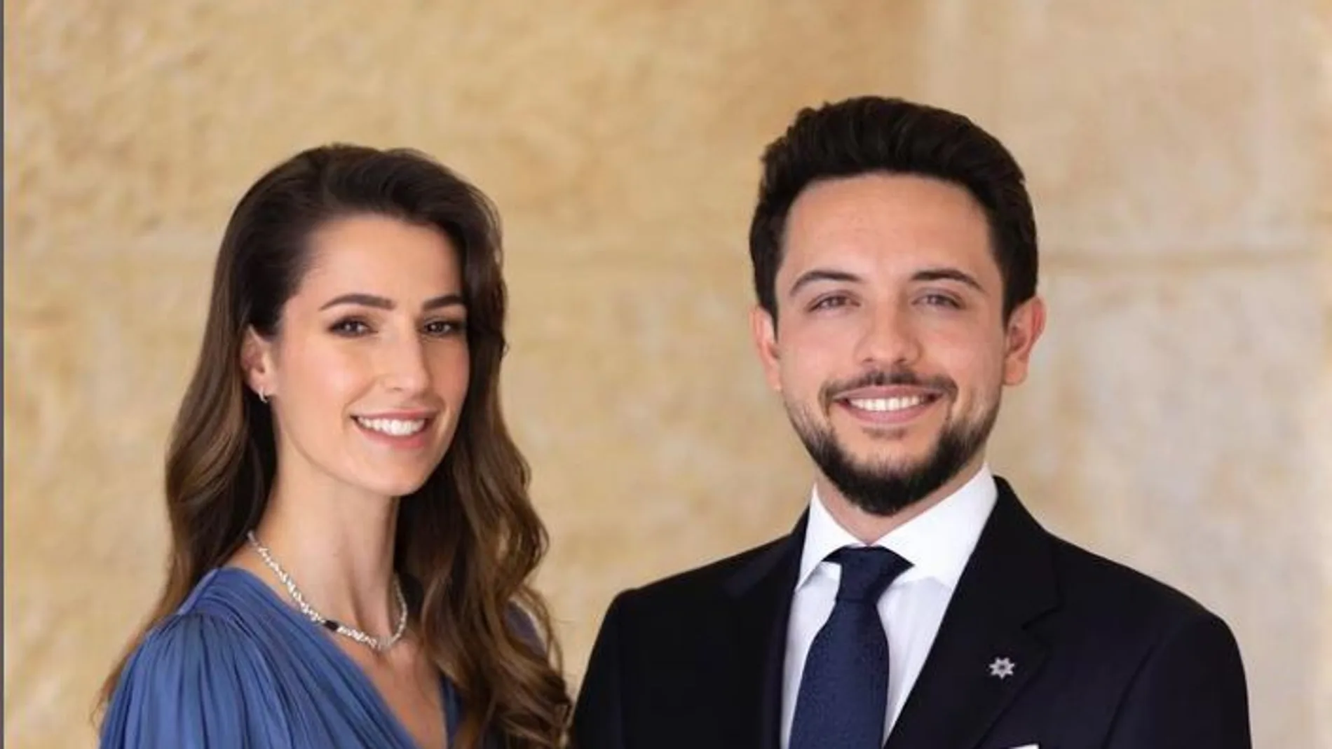 El príncipe Hussein, hijo de los reyes Abdalá II y Rania de Jordania, se ha comprometido con Rajwa al-Saif