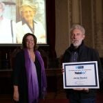 La presidenta de la Diputación de Palencia, Ángeles Armisén, entrega el XIII Premio Nacional ‘Piedad Isla’ al fotoperiodista Javier Bauluz