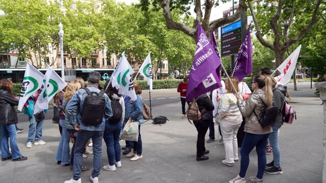 Concentración sindical a las puertas de la Consejería de Sanidad en Valladolid