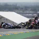Álex Márquez y Marini se caen en Le Mans