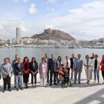 Foto de familia de la candidatura socialista a les Corts de Alicante.