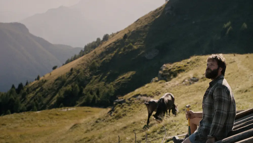 &quot;Las ocho montañas&quot;, protagonizada por Luca Marinelli y Alessandro Borghi, ya en cines
