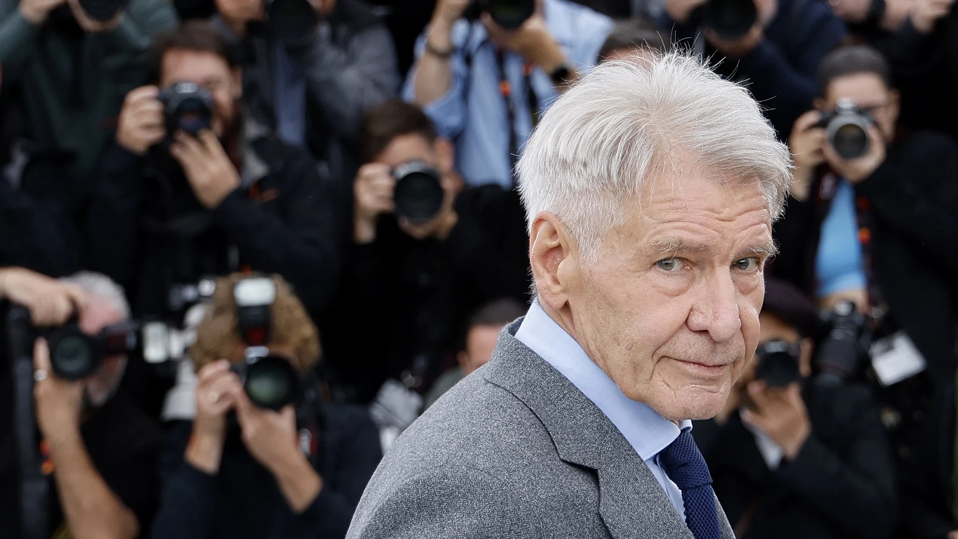 Cannes (France), 19/05/2023.- US actor Harrison Ford attends the photocall for 'Indiana Jones and the Dial of Destiny' during the 76th annual Cannes Film Festival, in Cannes, France, 19 May 2023. The festival runs from 16 to 27 May. (Cine, Francia)