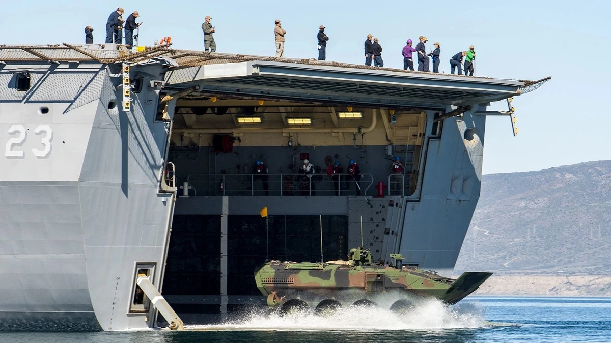 Los marines siguen incorporando unidades del vehículo anfibio de combate con el que sueña la Armada española
