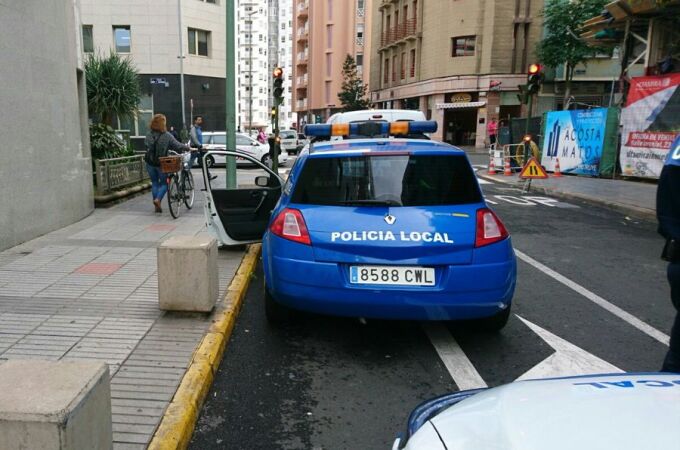 Encuentran en un autobús urbano a un niño de 7 años que había desaparecido en el centro de Lugo