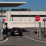 Accesos a la cárcel de Archidona, en Málaga