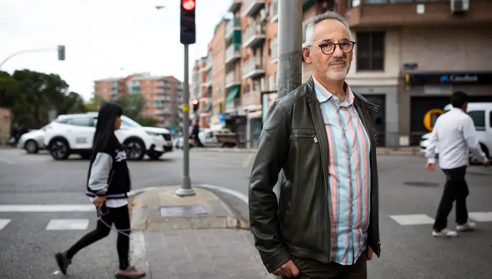 Juan Amalio voter Mas Madrid.  © Jesus G. Fair.