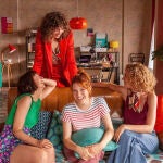 'Valeria' vuelve a Netflix con su tercera temporada y estos son nuestros looks favoritos