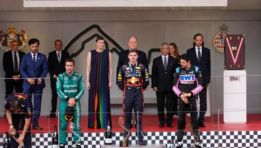 Gran Premio de Mónaco de Fórmula 1: Victoria sufrida de Verstappen; Alonso, segundo