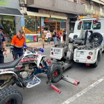 Un quad invade la acera en Alcobendas y deja a varias personas atropelladas 