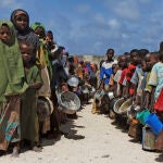 Niños en Somalia, uno de los colectivos olvidados por las grandes farmacéuticas