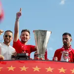 El Sevilla llega a España tras la conquista de la séptima Liga Europa