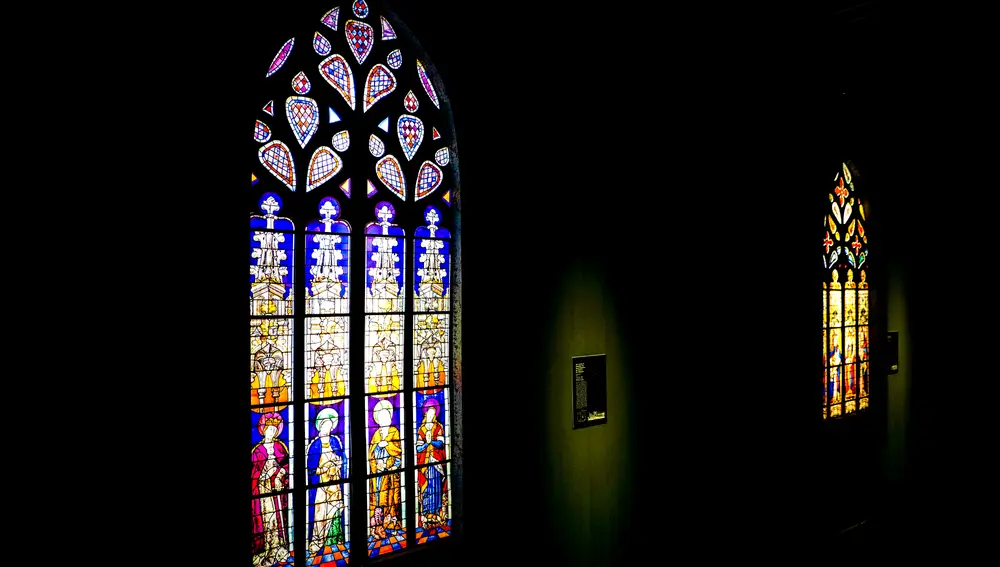 La Fundación Cajasol presenta la exposición &quot;Lumen de Lúmine. Conservación preventiva de las vidrieras en la Catedral de Sevilla&quot; 