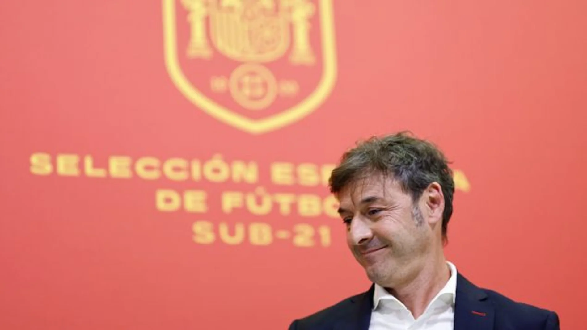 Santi Denia en una rueda de prensa